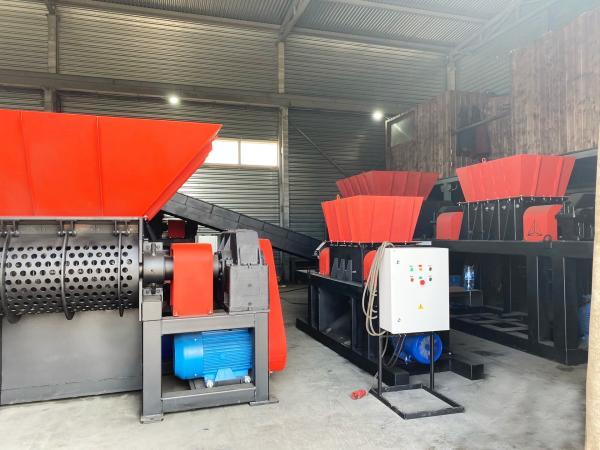 Шредер одновальный ШГ-300 для пластика, резины, дерева, бумаги, шин, картона, металла, костей